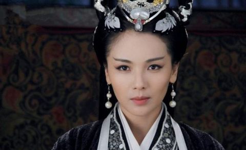 4个饰演过王后的女星,刘涛也只能排第3,看到第