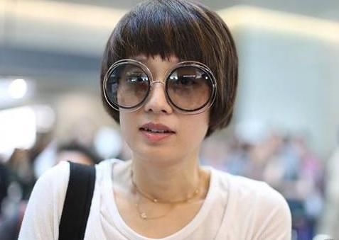 马伊璃留了个袁泉的发型,网友:一言难尽!