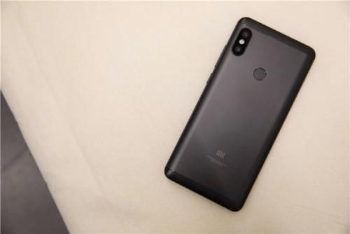 差价200元，荣耀7X和红米Note 5该选哪一个?我选红米Note 5