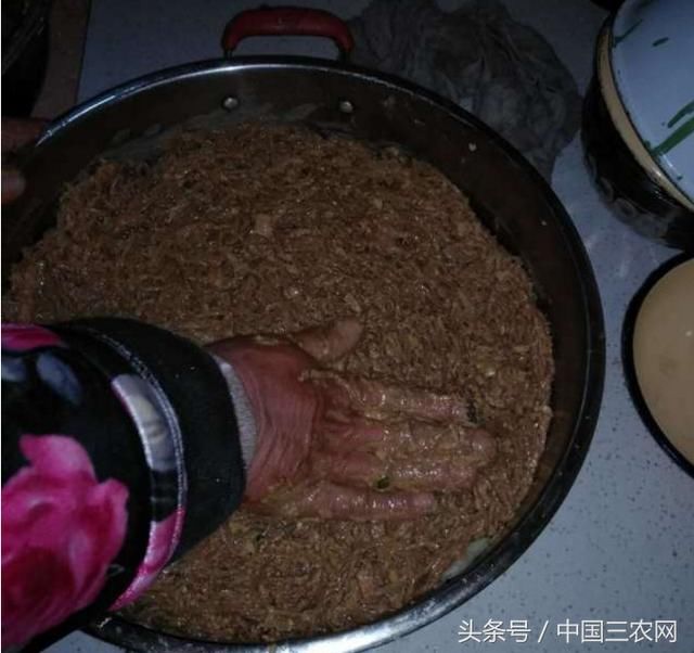 农村过年吃什么？来看看我拍的美食 保你流口水！