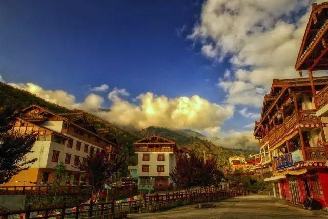 没想到四川有一处这么美腻的小城，约吗?