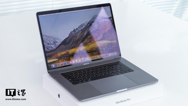 2018款苹果MacBook Pro 15英寸图赏