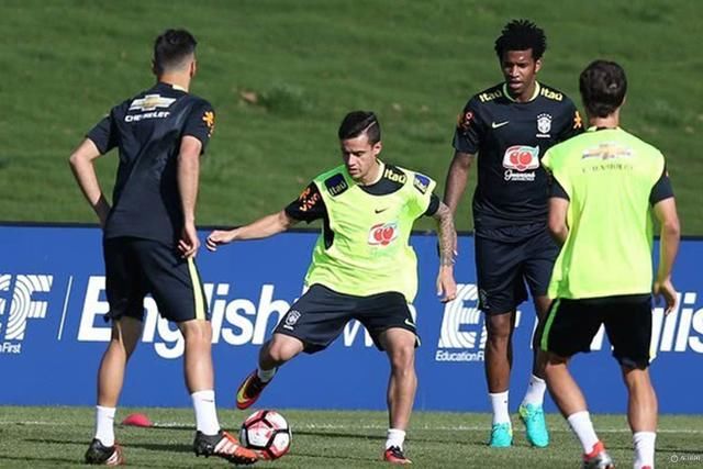 世界杯球队的背后 奔驰赞助德国队 巴西队、阿