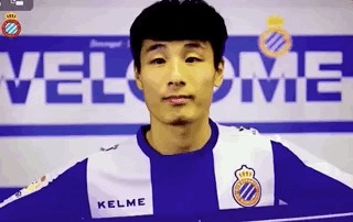 俏皮帅气!武磊:我梦已启,祝大家猪事顺利