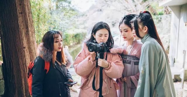 旅游穿搭汉服图片女孩,旅游穿搭汉服图片女孩子
