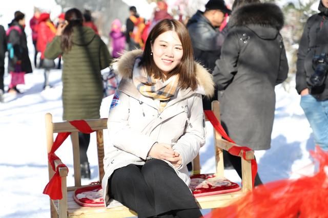 野三坡 这个冬天有狼出没 还有美女与狼共舞