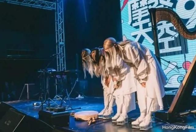 为什么很多乐迷不喜欢福禄寿乐队! 仅仅是因为淘汰了五条人吗？