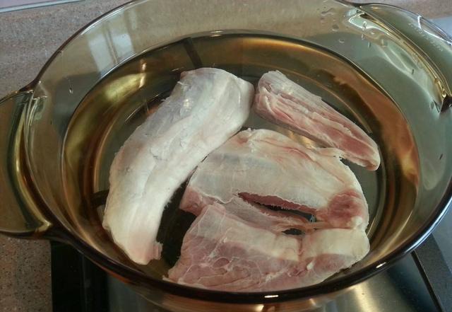 怎么把肉煮烂 t0126d04935a644577c.jpg