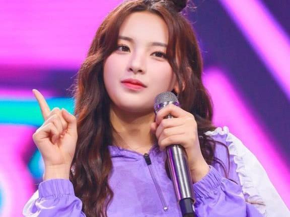 刘人语的学校,朱正廷的学校,杨超越的学校,网友