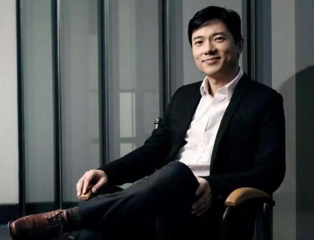 科技日报:我们该不该旗帜鲜明地反对李彦宏当