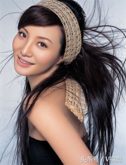 如何认识女明星 t0127488593cfc61c98.jpg