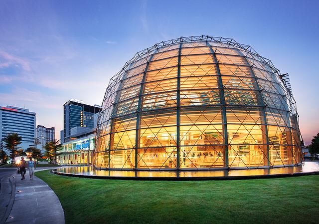 血拼!曼谷King Power 皇权免税店