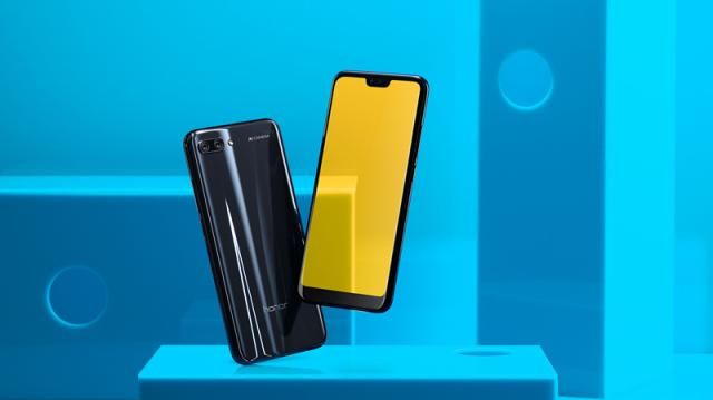 荣耀10海外发布 AI摄影席卷全球