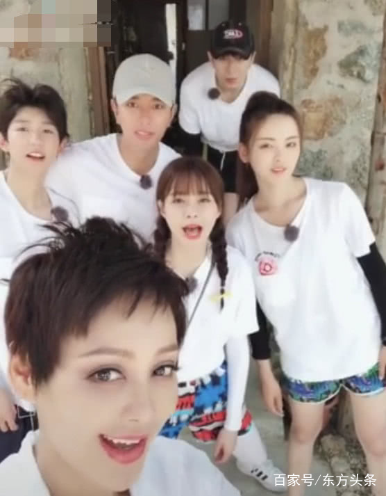 宁静录完节目立马取关杨超越王源,唯独留着贾