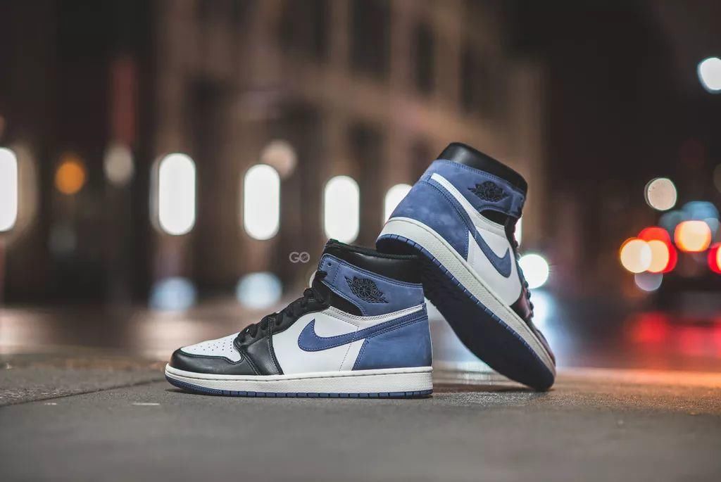 近期不少新鞋疯狂涨价!OFF-WHITE 匡威联名也