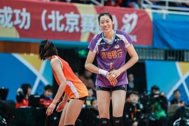 上海女排击败恒大