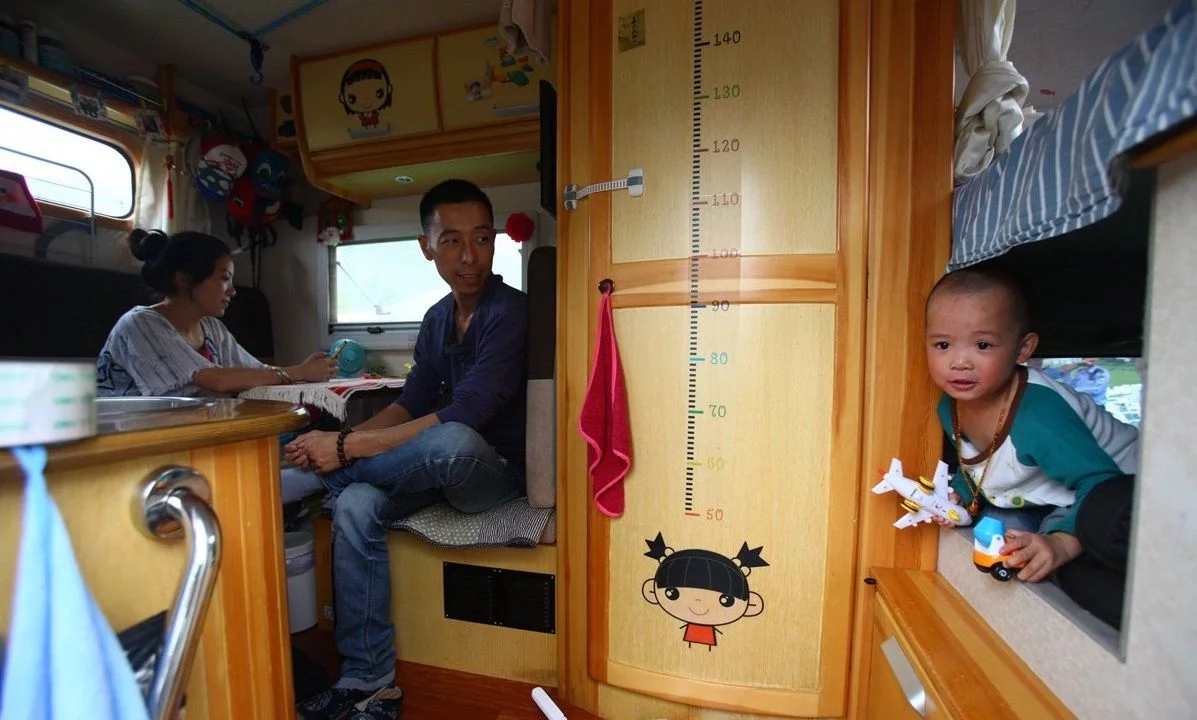 转:这对中国夫妻住在几平米的房子里,却愉快的玩遍大半个中国 - 孟宪民 - 书法家孟宪民的博客 转:这对中国夫妻住在几平米的房子里,却愉快的玩遍大半个中国 - 孟宪民 - 书法家孟宪民的博客