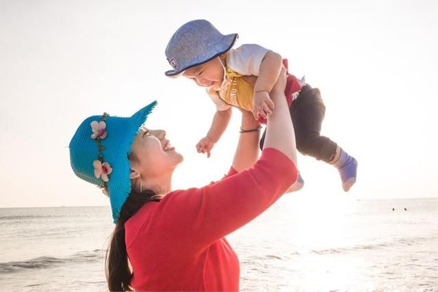 一家人甜蜜的三亚亲子游