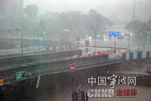 宁波天气\/\/周末高温有所缓解 最高气温重回2字