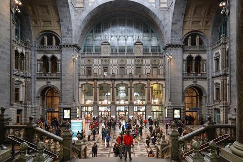 什么叫中央车站 t012a9d1834c800e4ec.jpg