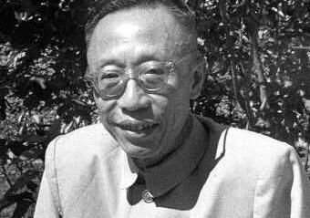 溥仪晚年上户口,户主不是本人,家庭住址吓坏户籍员