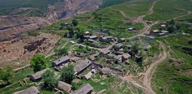 “空心村”撤并要来了,闲置宅基地支持大型养殖!农民朋友要抓住机会 澳门银河下载网址