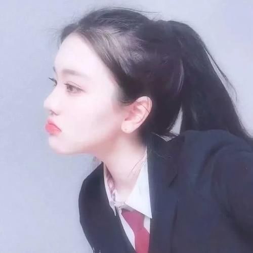 18句抖音上很火的个性说说,喜欢是棋逢对手,爱