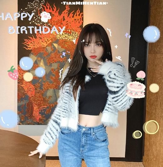 有种众望所归叫李小璐,女团风制服拍封面,复出不演戏当歌手