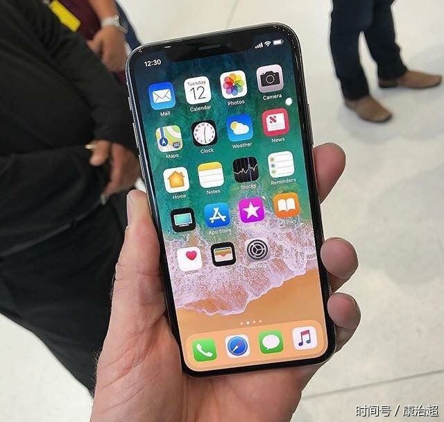 iPhone8Plus在快速充电测试中表现出色