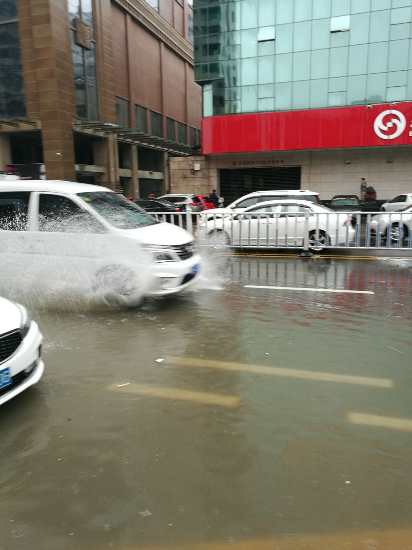 来东莞常平看海，顺便感受一波无良司机的情怀