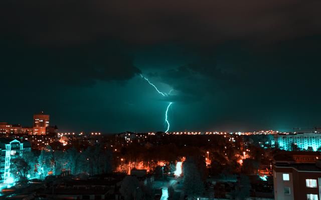 雷声不断|P2P网贷经历大浪淘沙后,留下来的都