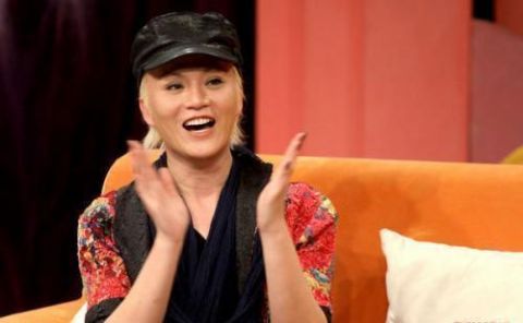 除了金星娱乐圈还有7位变性人,最后一个网友直