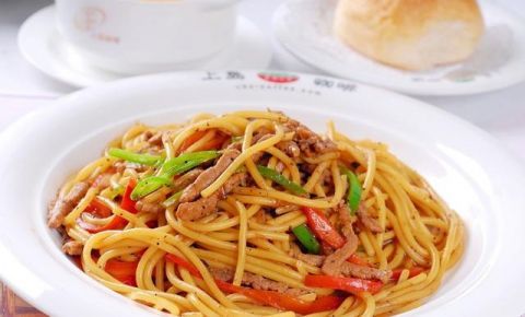 番茄洋葱意面图 t012d5f95af202d7a8f.jpg