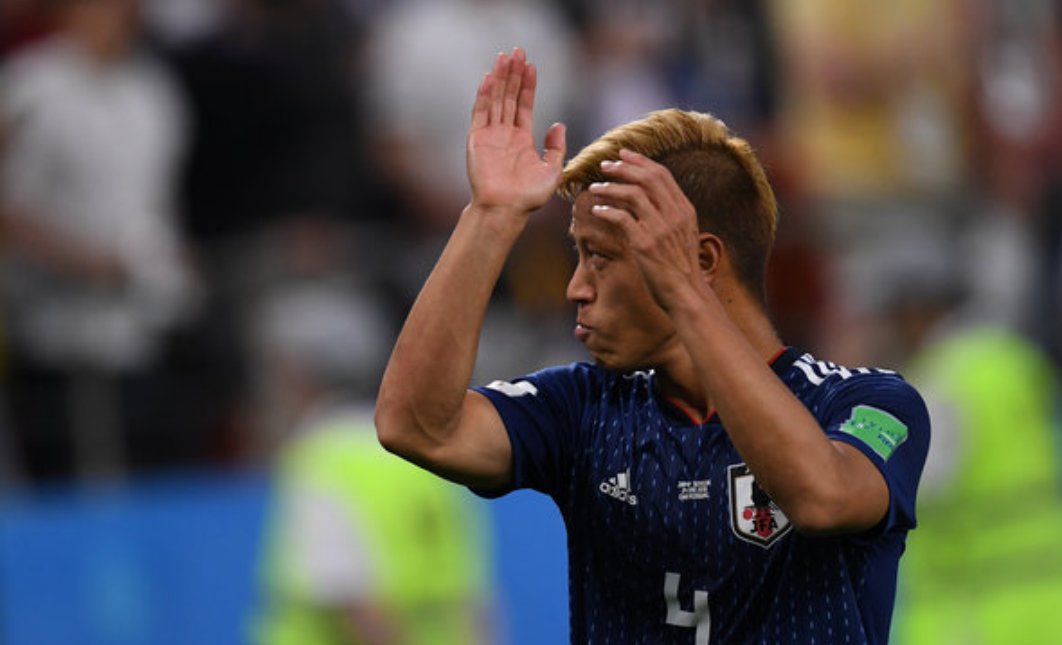 俄罗斯世界杯日本2:2塞内加尔,日本队乾贵士与