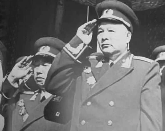 这位大将连解放战争都没参加 排名却仅次于粟裕