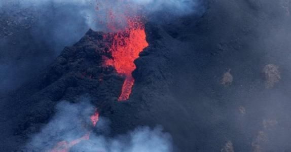 美国黄石公园再次地震，专家:我有一法，可保黄石火山平安无事!