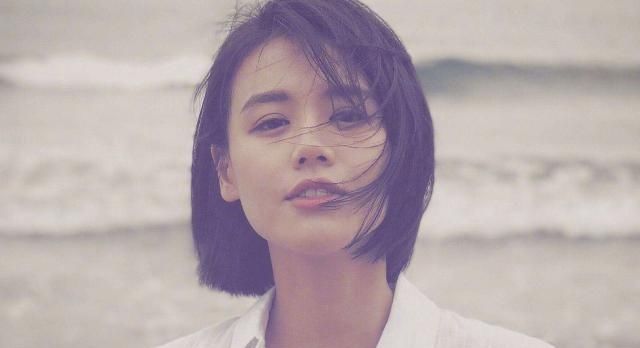 骨架大的高个子女人,夏天别穿这3条常见的裙子,显壮真的没商量 百乐宫线上娱乐