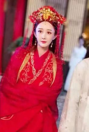 快手新晋女神三天涨粉一百万,竟还是女演员,网