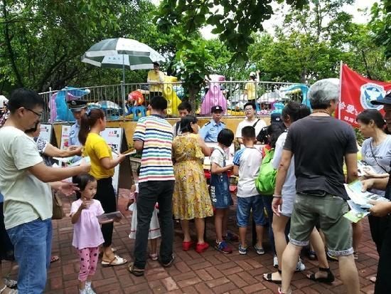 全国各地开展丰富多彩活动庆祝六一儿童节