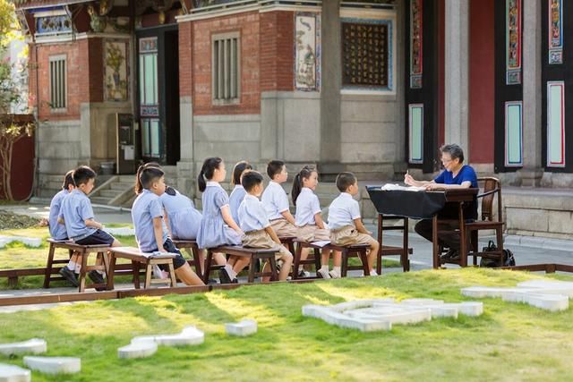 《同一堂课》张大春提倡感知教育法 邹市明: