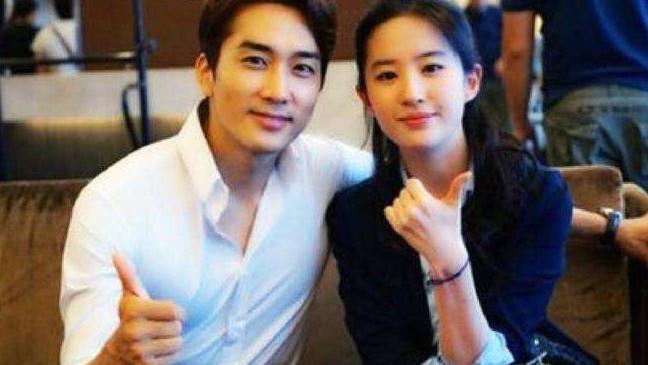 网传郭碧婷怀孕了,是不是有点太快了,曾轶可呢