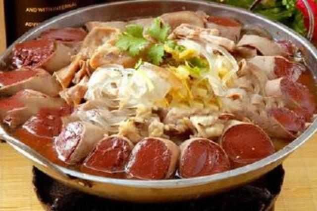 很多人都喜欢吃东北菜，东北菜肯定是我们经常吃到的