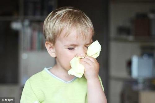 宝宝感冒,会发展成鼻炎、肺炎吗?切记这5种症
