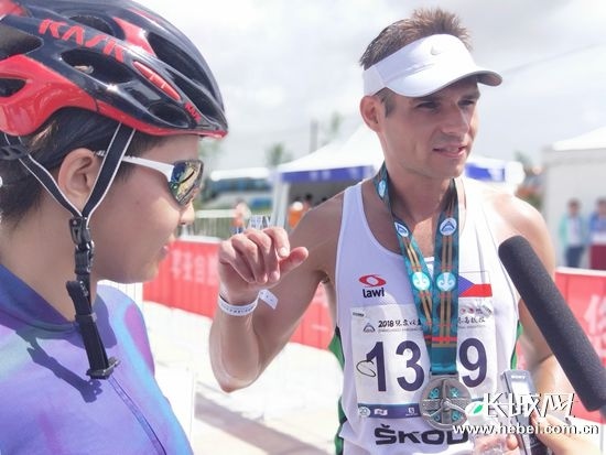 2018张家口康保草原国际马拉松赛激情开跑_【