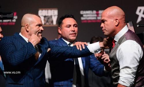 霍亚:给琼斯50万 UFC将等着PPV逐步毁灭