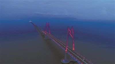 多座跨江跨海大桥相继建成 粤港澳大湾区城市群将形成一小时经济