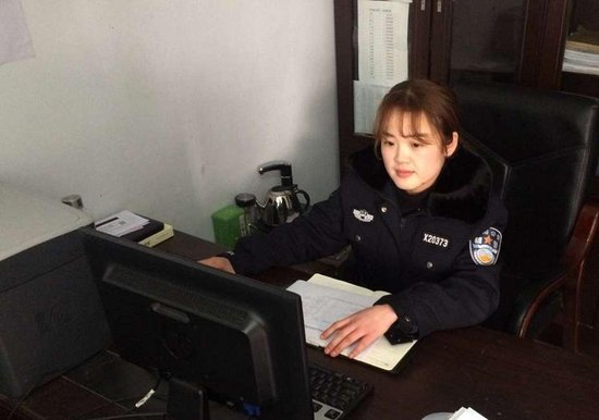 青华派出所最美女辅警 巾帼不让须眉