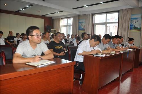 华州区教育局迅速行动安排部署干部作风问题排