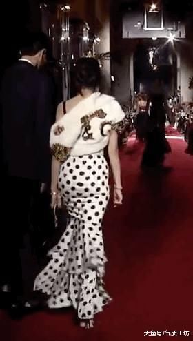 迪丽热巴蝴蝶臀,李菲儿柯基臀,都比不上她的冬