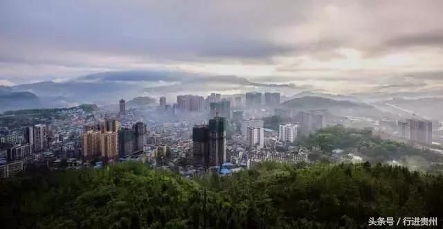 厉害了,贵州省遵义两地入选2018中外避暑旅游